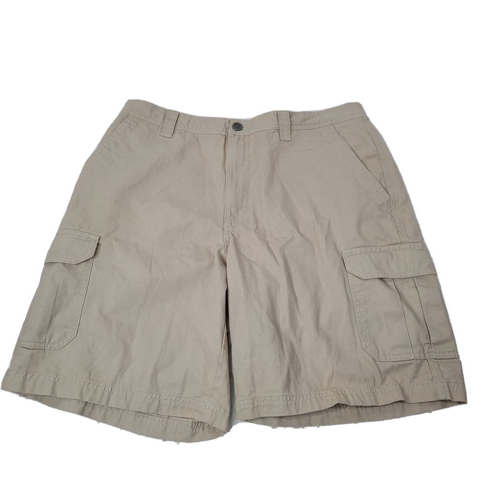 Columbia Omni-Shade Men's Size 38 Light beige cargo Shorts EUC 10" inseam cotton